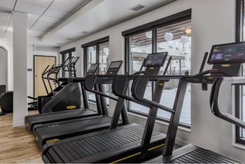 24-Hour fitness studio - building i & ii